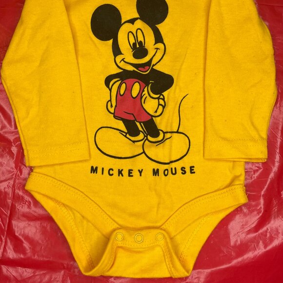 Infant Boys 4 Piece Set - Picture 7 of 13